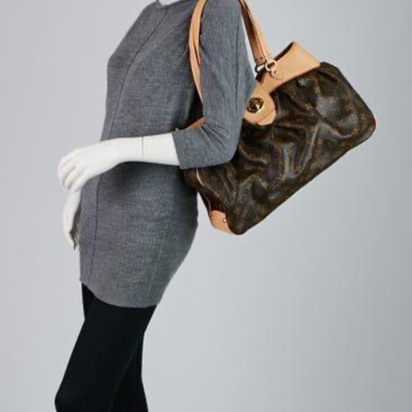 Authentic LOUIS VUITTON Monogram Boetie MM Shoulder Bag - Picture 3 of 16